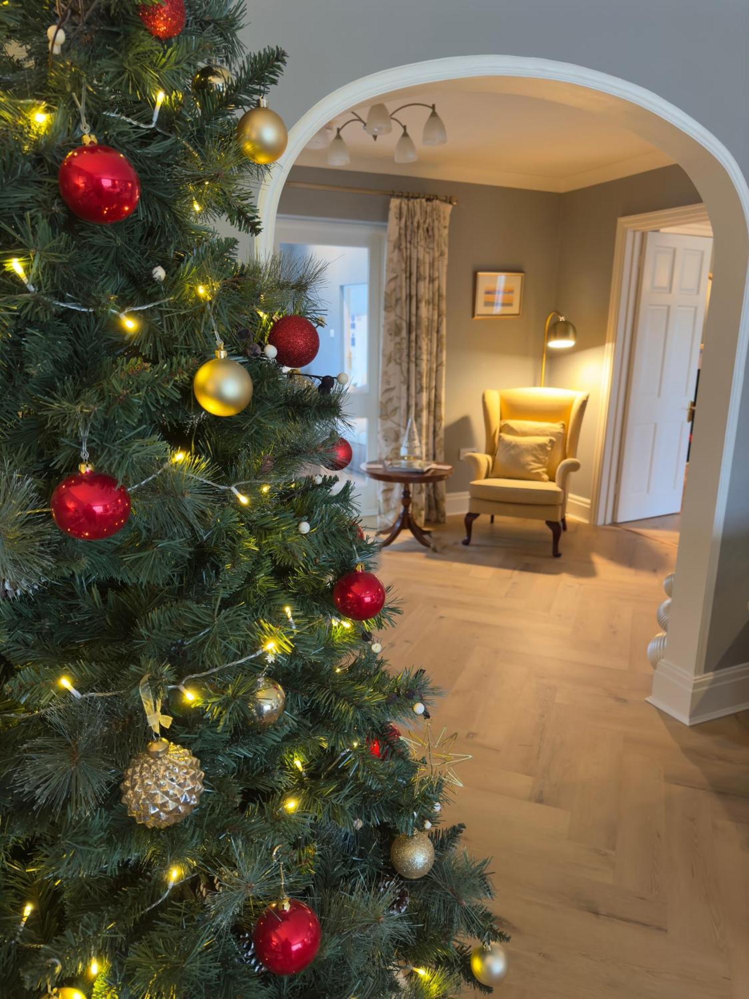 Vast, Elegant Home With Indoor Pool & Sauna Near Popular Golf Course Kington  Eksteriør bilde