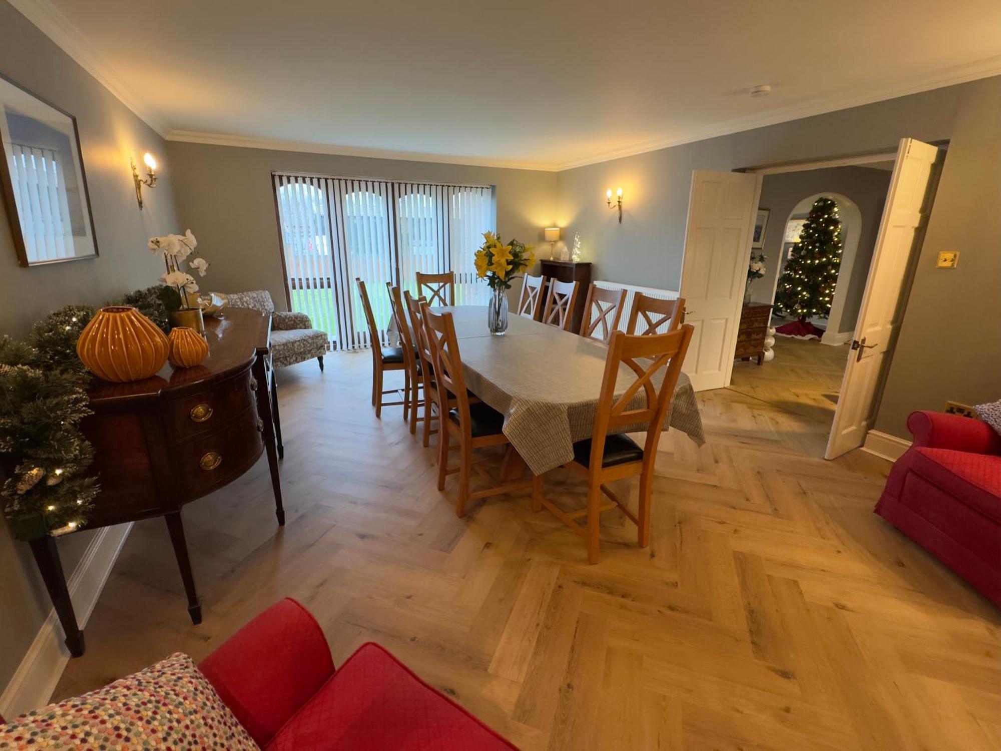 Vast, Elegant Home With Indoor Pool & Sauna Near Popular Golf Course Kington  Eksteriør bilde